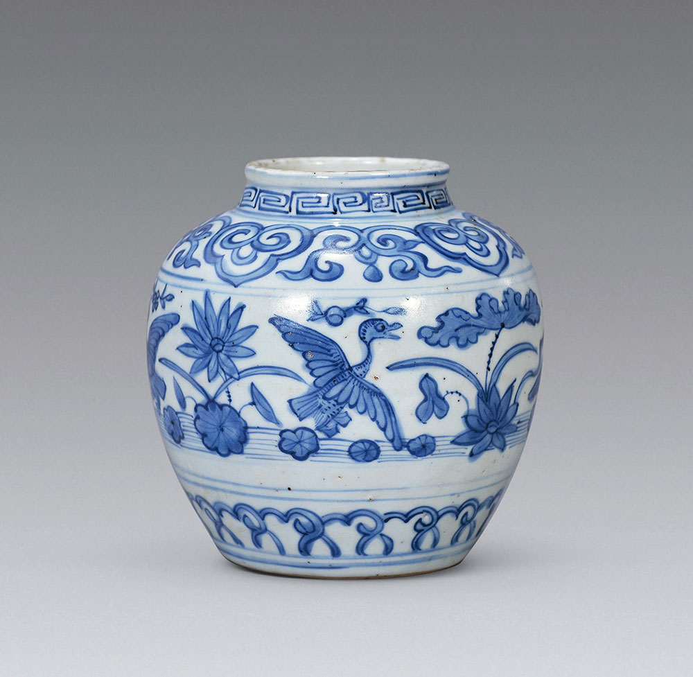 明嘉靖 青花花鸟罐